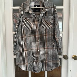 Hollister plaid flannel shacket. Comfy with pockets size XXL